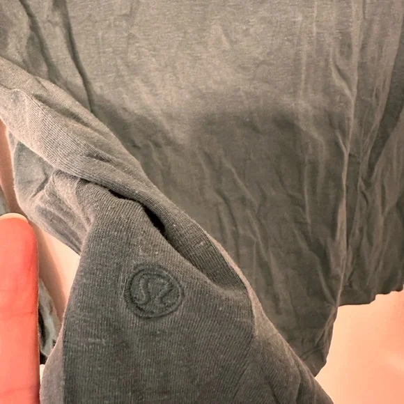 lululemon athletica Green Long Sleeve Top - Picture 3 of 3